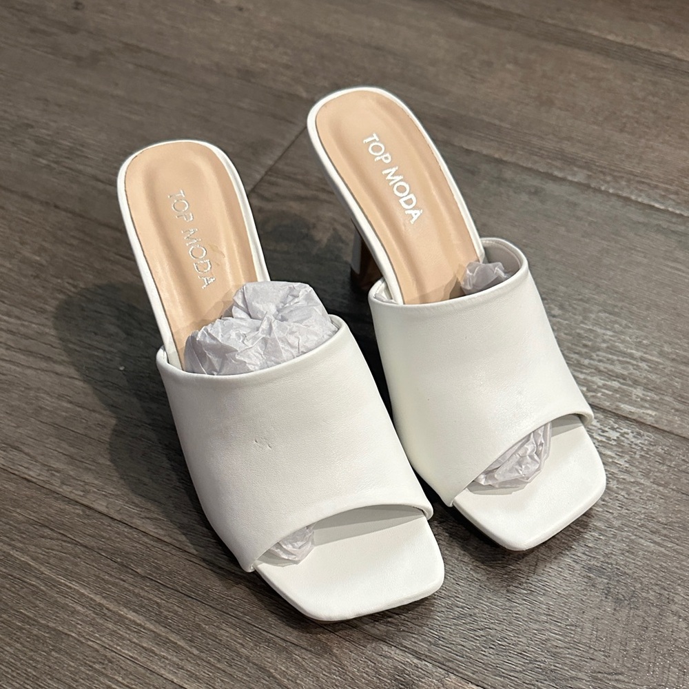 TOP Moda Women's White Mules